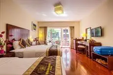 Quoc Hoa Premier Hotel & Spa 