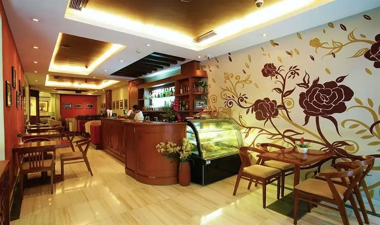 Quoc Hoa Premier Hotel & Spa 