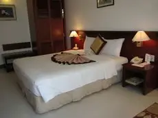 First Hotel Ho Chi Minh City 