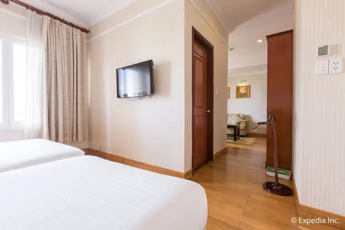 First Hotel Ho Chi Minh City 