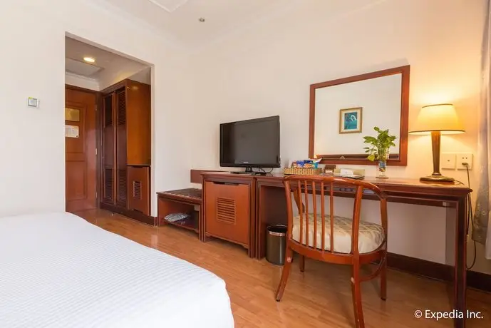 First Hotel Ho Chi Minh City 