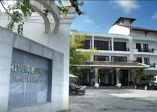 River Beach Resort & Residences 