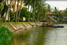 River Beach Resort & Residences 