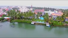 River Beach Resort & Residences 