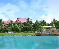 Vinh Hung Riverside Resort & Spa 