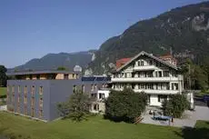 Backpackers Villa Sonnenhof - Hostel Interlaken 