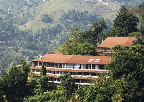 Hotel Hilltop Kandy 