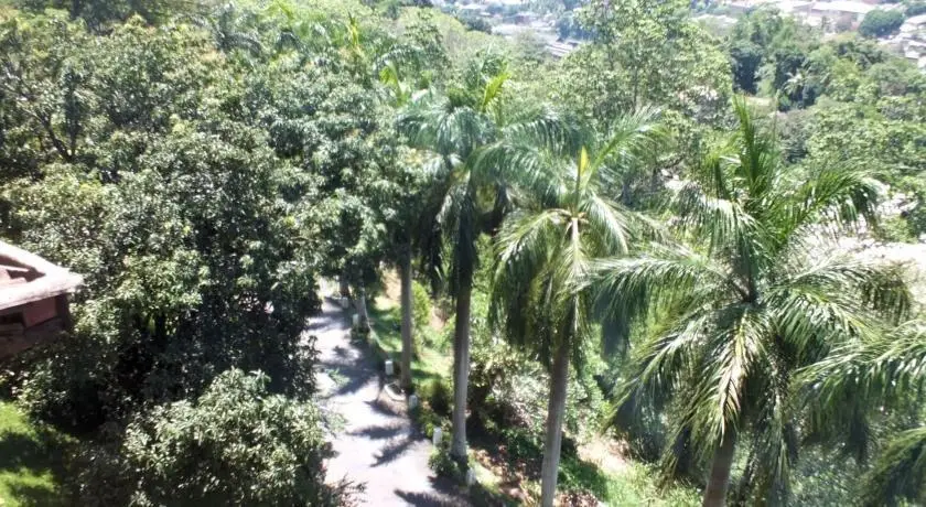 Hotel Topaz Kandy 