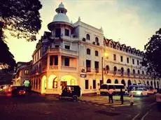 Queen's Hotel Kandy 