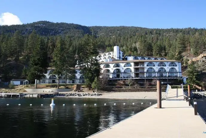 Lake Okanagan Resort 