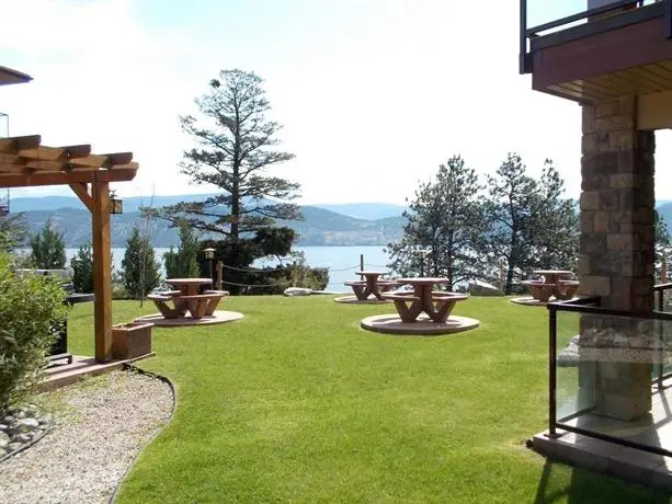 Lake Okanagan Resort 