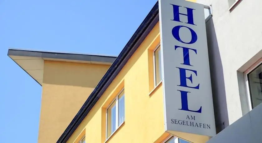 Am Segelhafen Hotel