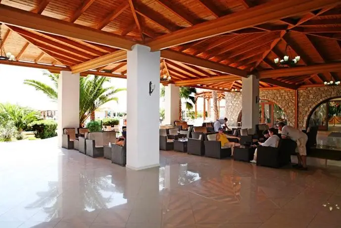 Akti Beach Club Hotel 