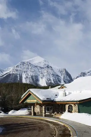 Lake Louise Inn 