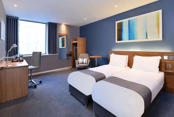 Travelodge Leeds Central 