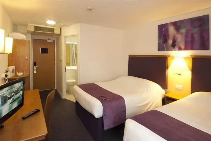 Premier Inn London Heathrow Airport - Bath Road