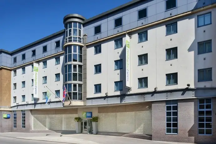 Holiday Inn Express London City