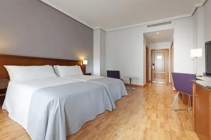 Tryp Madrid Cibeles Hotel 