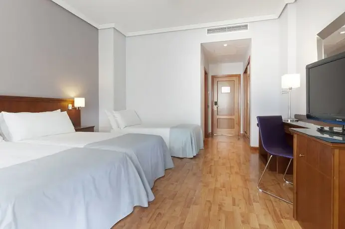 Tryp Madrid Cibeles Hotel 