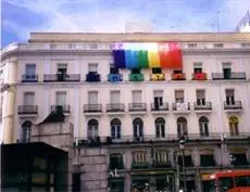 Puerta del Sol Rooms 