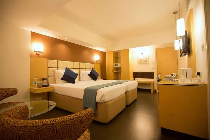 Hotel Sagar Plaza Pune 