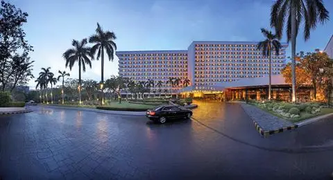 Sofitel Philippine Plaza Manila