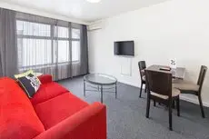 City Edge East Melbourne Apartment Hotel 