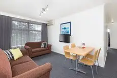 City Edge East Melbourne Apartment Hotel 