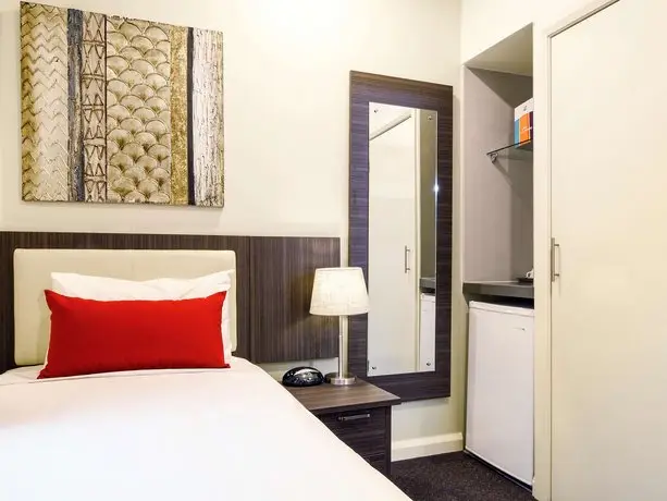 Ibis Styles Kingsgate Hotel 