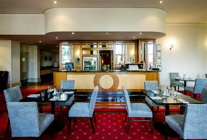 Quest Grand Hotel Melbourne 