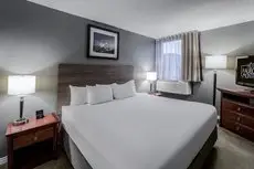 Hotel Faubourg Montreal Centre-Ville Downtown 