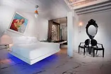 Kivotos Luxury Boutique Hotel 