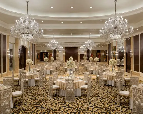 Shangri-La's - Eros Hotel New Delhi 