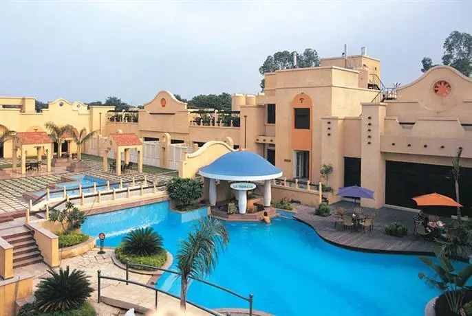 Tivoli Garden Resort New Delhi