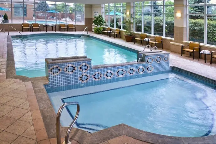 Courtyard by Marriott Niagara Falls 