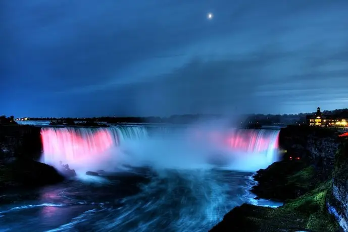 Crowne Plaza Hotel-Niagara Falls/Falls View 