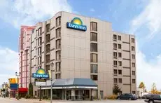 Days Inn by Wyndham Niagara Falls Near The Falls 