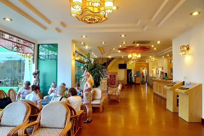 Green Hotel Nha Trang 