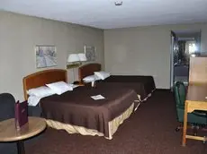 Howard Johnson by Wyndham Niagara Falls 