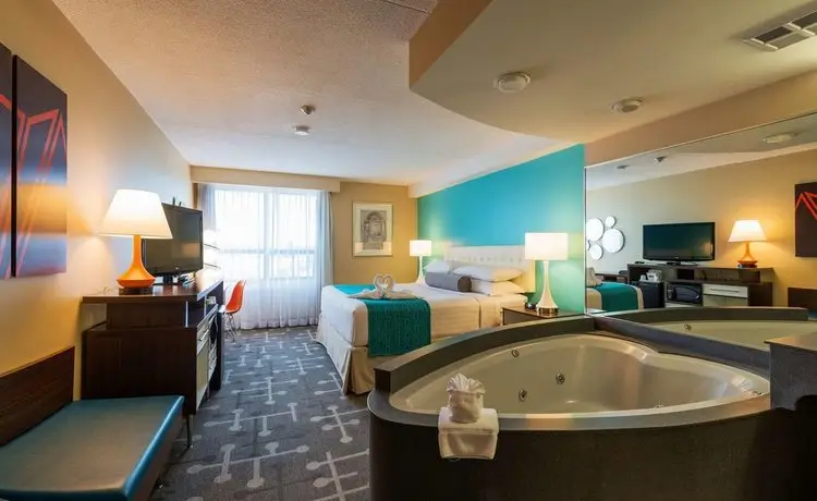 Howard Johnson by Wyndham by the Falls Niagara Falls 