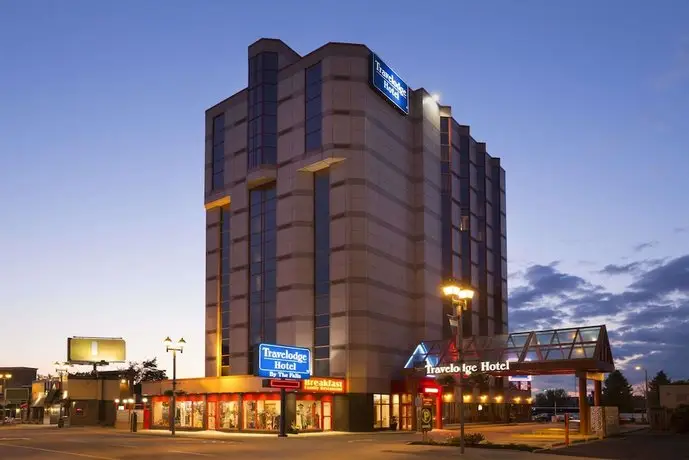 Travelodge Hotel by Wyndham Niagara Falls By the Falls