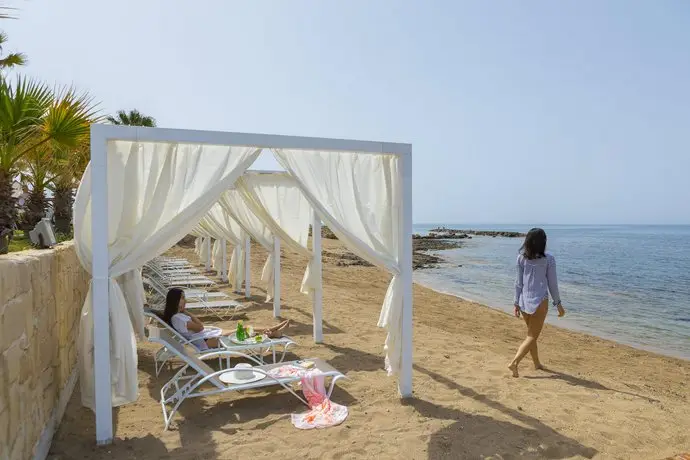 Aquamare Beach Hotel & Spa 