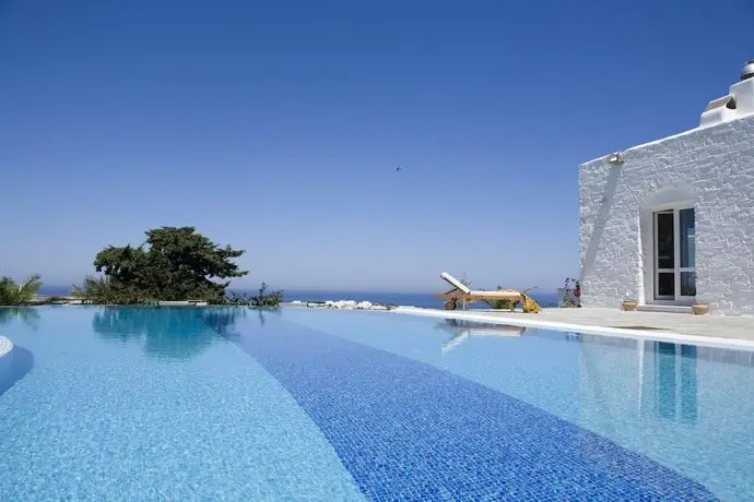 Yria Island Boutique Hotel & Spa 