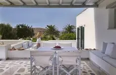 Yria Island Boutique Hotel & Spa 