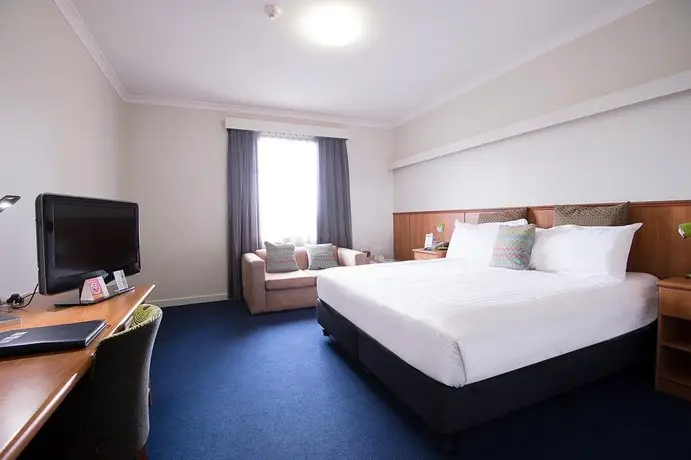 Comfort Hotel Perth City 