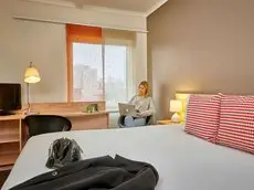 Ibis Perth 