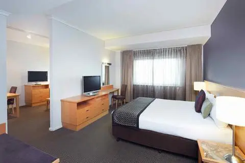 Novotel Perth Langley