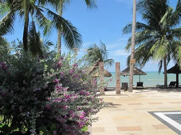 Dynasty Mui Ne Beach Resort 