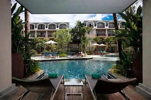 Phuket Graceland Resort & Spa 