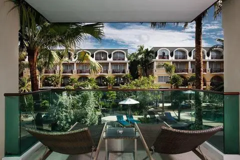 Phuket Graceland Resort & Spa 